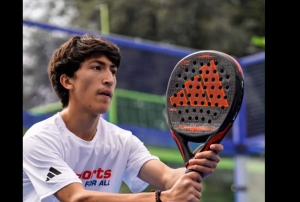 ¡Apoyemos a Tomás Orellana, orgullo Lastarrino del pádel!